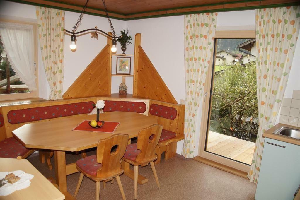 Apartment Rauch Zell am Ziller Bagian luar foto